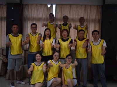 郫都区物业项目经理拓展培训活动圆满举行